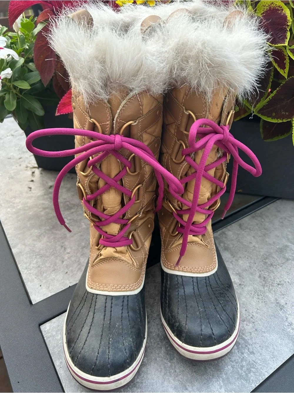 SOREL Tofino II Waterproof Faux Fur Snow Boots Taupe Pink Size 9.5